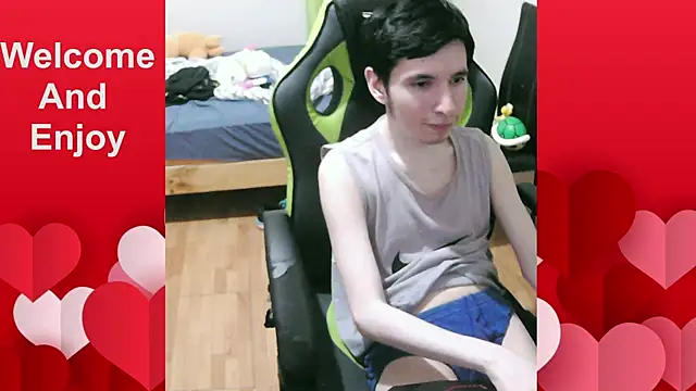 Snapshot of Twink_martinboy chatting on 21, 4, 2026 Twink martinboy online show from 21, 4, 2026