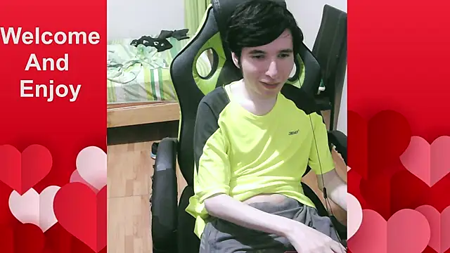 Snapshot of Twink_martinboy chatting on 16, 7, 2026 Twink martinboy online show from 16, 7, 2026