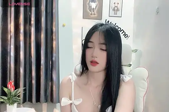 Snapshot of _Aimy_ chatting on 11, 1, 2025  Aimy  online show from 11, 1, 2025