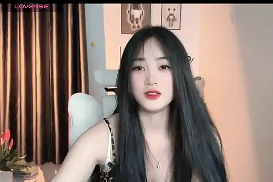 Snapshot of _Aimy_ chatting on 11, 2, 2025  Aimy  online show from 11, 2, 2025