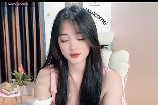 Snapshot of _Aimy_ chatting on 19, 2, 2025  Aimy  online show from 19, 2, 2025