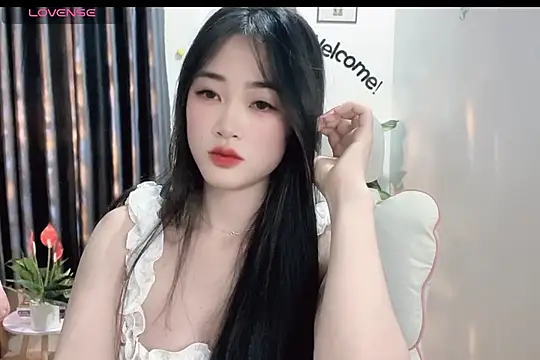 Snapshot of _Aimy_ chatting on 24, 2, 2025  Aimy  online show from 24, 2, 2025