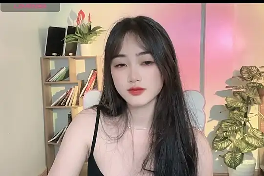 Snapshot of _Aimy_ chatting on 5, 3, 2025  Aimy  online show from 5, 3, 2025