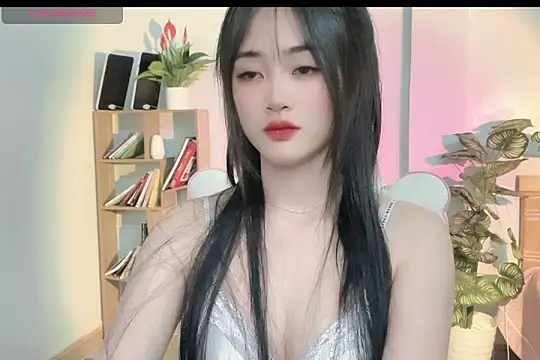 Snapshot of _Aimy_ chatting on 19, 3, 2025  Aimy  online show from 19, 3, 2025