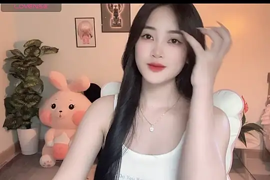 Snapshot of _Aimy_ chatting on 22, 9, 2025  Aimy  online show from 22, 9, 2025