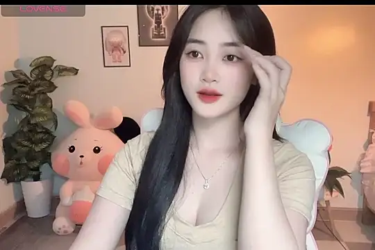 Snapshot of _Aimy_ chatting on 23, 9, 2025  Aimy  online show from 23, 9, 2025