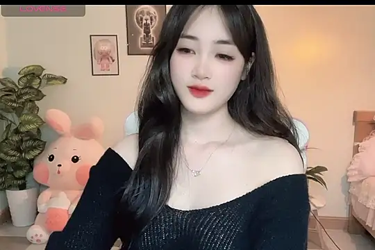 Snapshot of _Aimy_ chatting on 6, 10, 2025  Aimy  online show from 6, 10, 2025