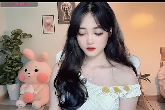Snapshot of _Aimy_ chatting on 7, 10, 2025  Aimy  online show from 7, 10, 2025