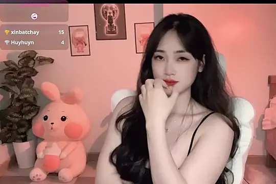 Snapshot of _Aimy_ chatting on 11, 10, 2025  Aimy  online show from 11, 10, 2025