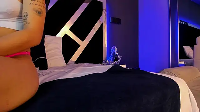 Snapshot of AmmyJones_ chatting on 6, 1, 2026 AmmyJones online show from 6, 1, 2026