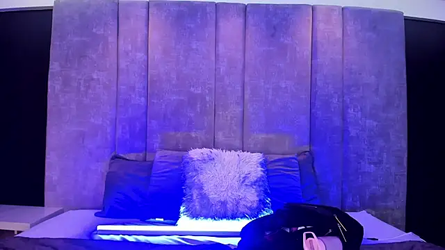 Snapshot of AmmyJones_ chatting on 5, 2, 2026 AmmyJones online show from 5, 2, 2026