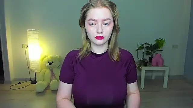 AidaPerry online show from 24, 9, 2025