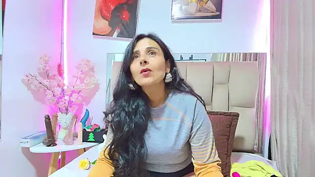  Marcela   online show from 13, 5, 2026