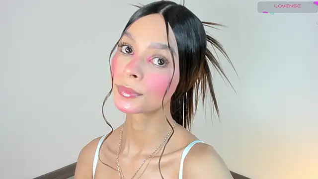 Snapshot of sofia_quiros chatting on 14, 1, 2025 sofia quiros online show from 14, 1, 2025
