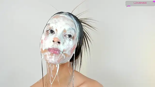 Snapshot of sofia_quiros chatting on 27, 1, 2025 sofia quiros online show from 27, 1, 2025