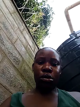 Snapshot of Xtra_bootie chatting on 19, 9, 2025 Xtra bootie online show from 19, 9, 2025