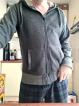 JulianJ50 online show from 10, 2, 2026