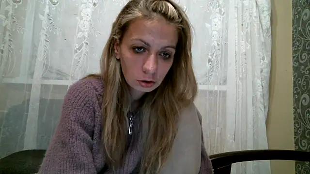 Snapshot of DennisXCaroll chatting on 12, 12, 2024 DennisXCaroll online show from 12, 12, 2024
