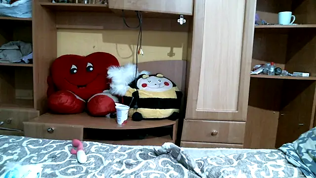 Snapshot of DennisXCaroll chatting on 21, 12, 2024 DennisXCaroll online show from 21, 12, 2024
