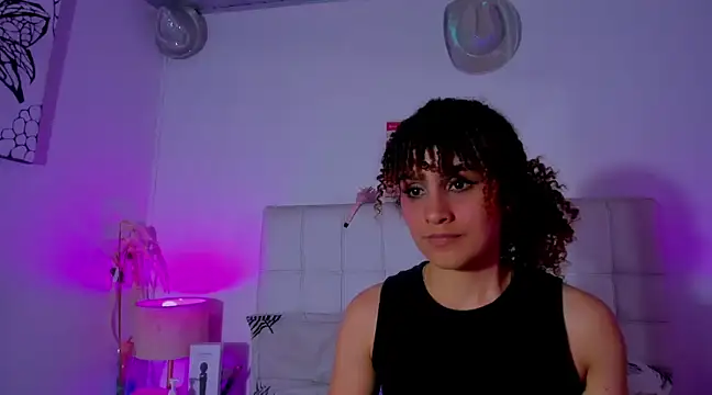 amaia escotet online show from 1, 12, 2024