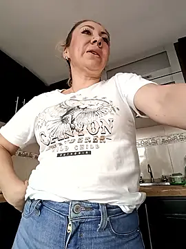 Snapshot of coral_smitth chatting on 29, 9, 2025 coral smitth online show from 29, 9, 2025