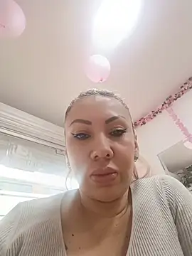 coral smitth online show from 28, 5, 2026
