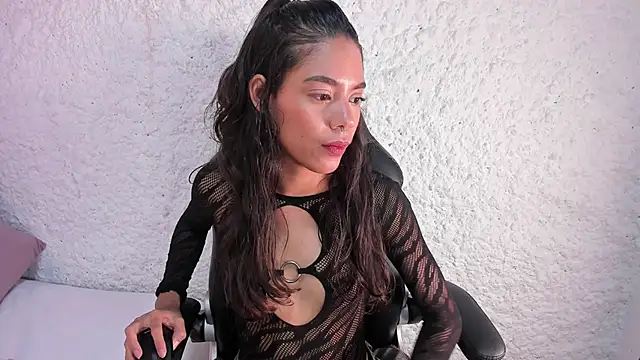 cate martinez online show from 11, 12, 2024