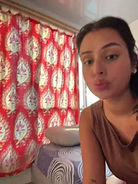 Snapshot of EmmaTorres_ chatting on 15, 7, 2026 EmmaTorres online show from 15, 7, 2026