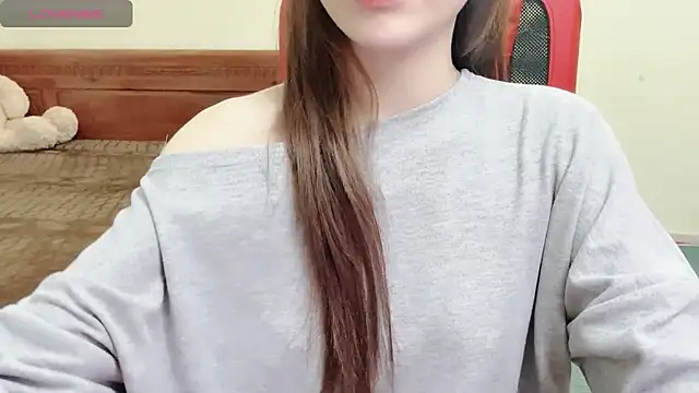 Snapshot of TrinhH_Nabbi chatting on 7, 12, 2024 TrinhH Nabbi online show from 7, 12, 2024