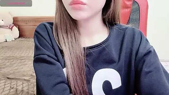 Snapshot of TrinhH_Nabbi chatting on 15, 12, 2024 TrinhH Nabbi online show from 15, 12, 2024