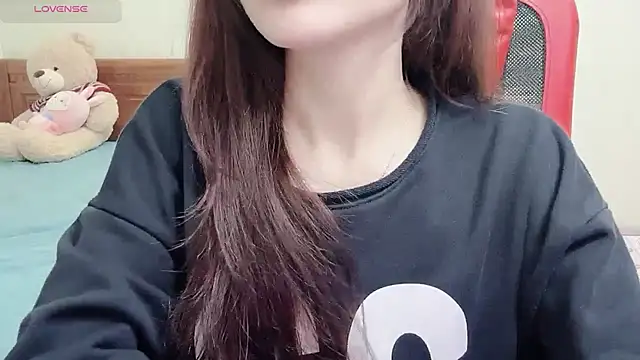 Snapshot of TrinhH_Nabbi chatting on 2, 1, 2025 TrinhH Nabbi online show from 2, 1, 2025