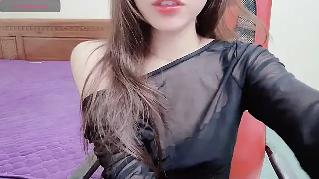 Snapshot of TrinhH_Nabbi chatting on 20, 2, 2025 TrinhH Nabbi online show from 20, 2, 2025