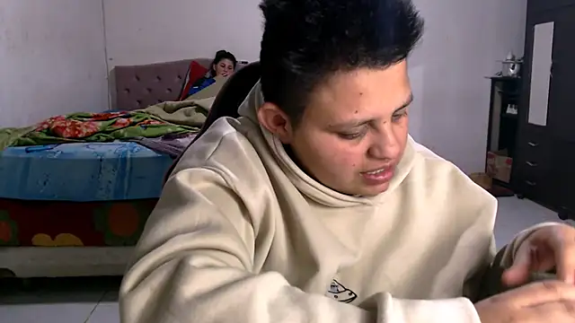 Snapshot of tatsumi_nao chatting on 5, 10, 2025 tatsumi nao online show from 5, 10, 2025