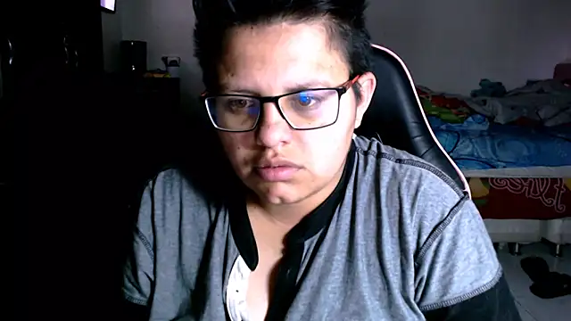 Snapshot of tatsumi_nao chatting on 11, 11, 2025 tatsumi nao online show from 11, 11, 2025