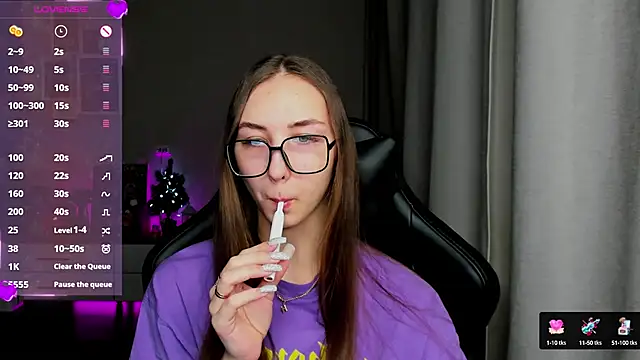 Snapshot of Sm0ly chatting on 24, 1, 2025 Sm0ly online show from 24, 1, 2025