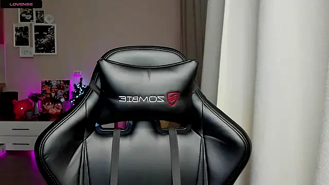 Snapshot of Sm0ly chatting on 7, 2, 2025 Sm0ly online show from 7, 2, 2025