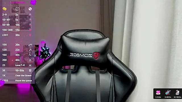 Snapshot of Sm0ly chatting on 7, 2, 2025 Sm0ly online show from 7, 2, 2025