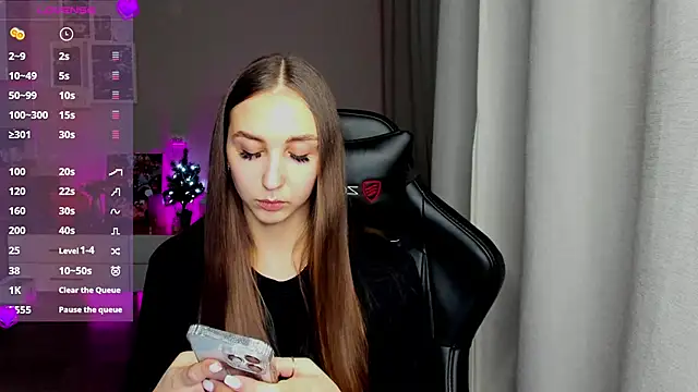 Snapshot of Sm0ly chatting on 13, 2, 2025 Sm0ly online show from 13, 2, 2025