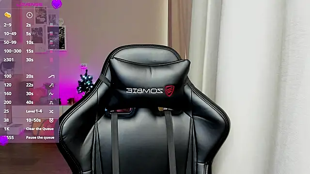 Snapshot of Sm0ly chatting on 19, 3, 2025 Sm0ly online show from 19, 3, 2025