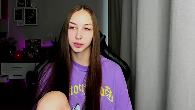 Snapshot of Sm0ly chatting on 24, 9, 2025 Sm0ly online show from 24, 9, 2025