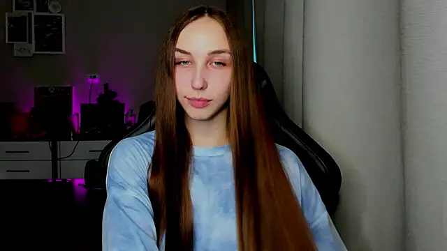 Snapshot of Sm0ly chatting on 3, 6, 2026 Sm0ly online show from 3, 6, 2026