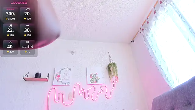 Snapshot of samanthaeliott22 chatting on 4, 10, 2025 samanthaeliott22 online show from 4, 10, 2025