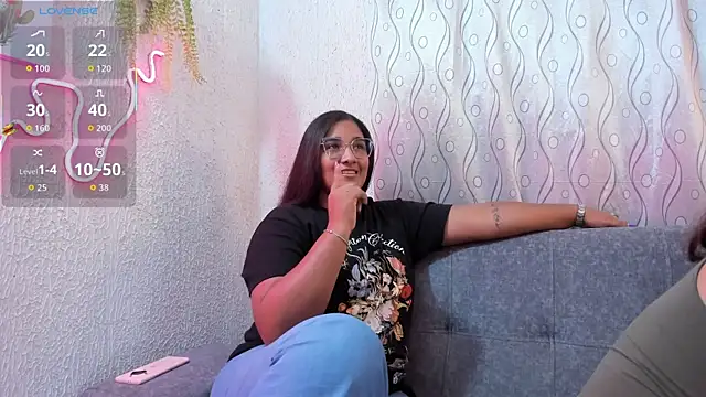 Snapshot of samanthaeliott22 chatting on 13, 11, 2025 samanthaeliott22 online show from 13, 11, 2025