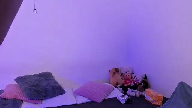 Snapshot of crystalvazquez chatting on 30, 10, 2025 crystalvazquez online show from 30, 10, 2025