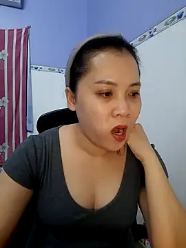 Benlla2802 online show from 12, 12, 2024