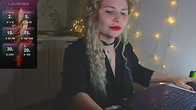 Snapshot of DannyBB_ chatting on 21, 9, 2025 DannyBB online show from 21, 9, 2025