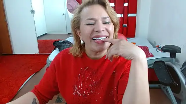 krystal thomson online show from 23, 9, 2025