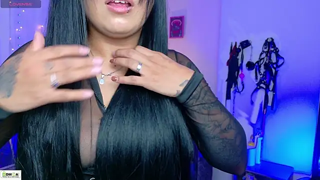 Snapshot of Miss_scarllet_ chatting on 25, 6, 2026 Miss scarllet online show from 25, 6, 2026