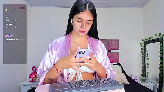 AmyWesley online show from 18, 2, 2025