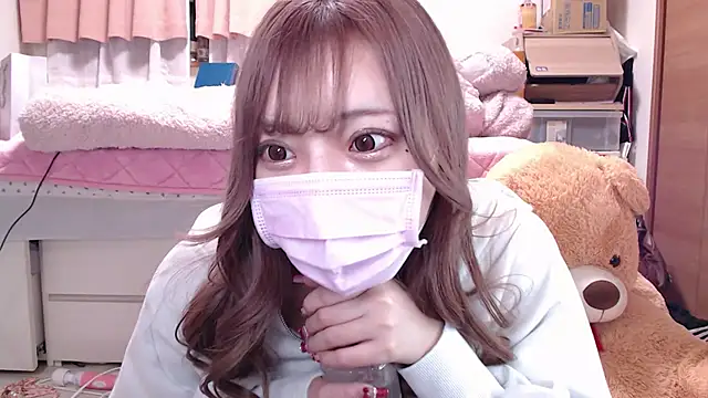 Snapshot of _chanMOMO_ chatting on 18, 12, 2024 chanMOMO online show from 18, 12, 2024